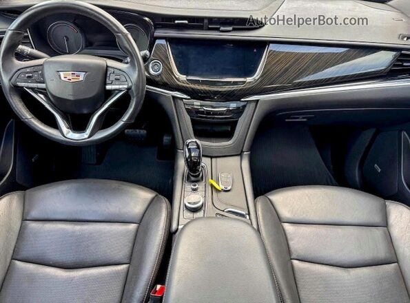 1GYKPDRS9LZ133642 2020 CADILLAC XT6 Gray Սարքավորումների վահանակի տեսք