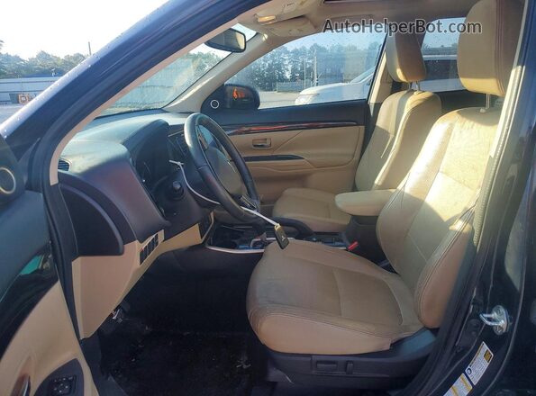 JA4AD3A32JJ003040 2018 MITSUBISHI OUTLANDER Синий Вид панели приборов
