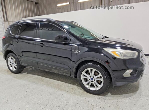 1FMCU0GD6HUC07373 2017 FORD ESCAPE Black Vista frontal