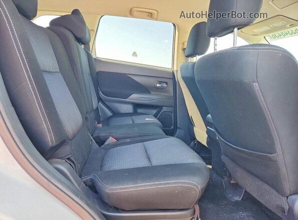 JA4AD2A32GZ017203 2016 MITSUBISHI OUTLANDER Белый Вид подкапотного пространства