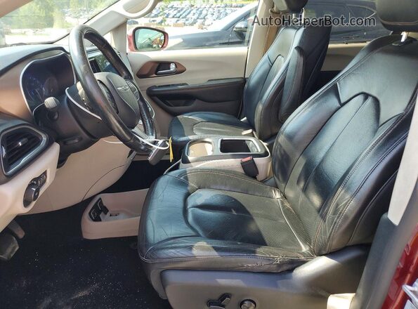 2C4RC1EG1HR538721 2017 CHRYSLER PACIFICA Red Առջևի վահանակի տեսք