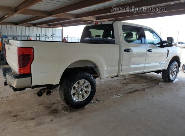 1FT7W2BT7NEF14860 2022 FORD F250 White 