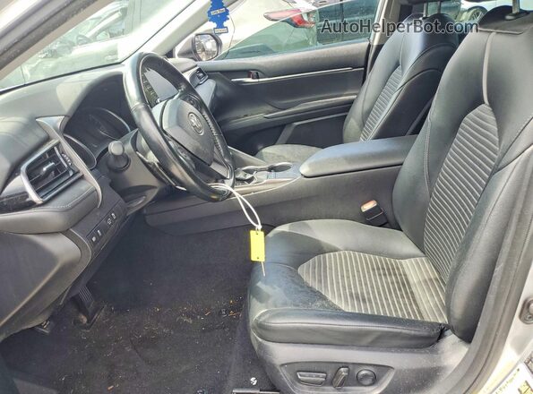 4T1G11AK9NU713041 2022 TOYOTA CAMRY Silver Vista del cuadro de instrumentos