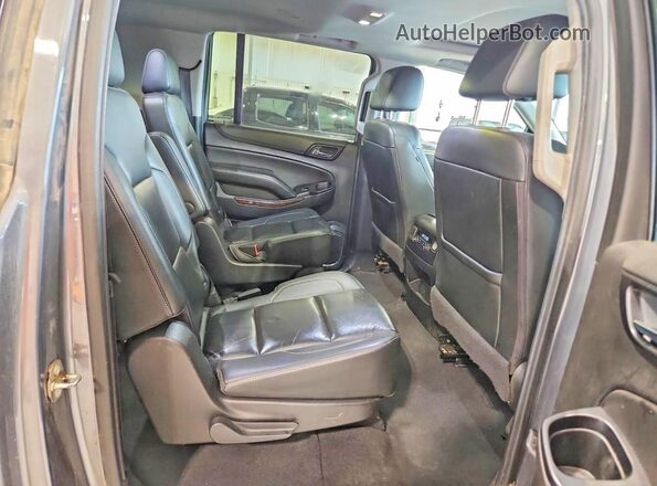 1GNSKHKC3LR282733 2020 CHEVROLET SUBURBAN Gray ძრავის განყოფილების ხედი
