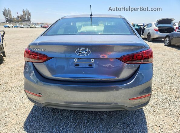 3KPC24A36JE026439 2018 HYUNDAI ACCENT Gray Front interior view