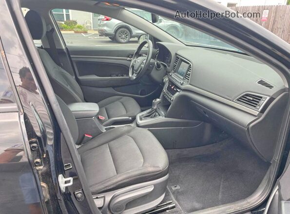5NPD84LF1HH194151 2017 HYUNDAI ELANTRA Black Rear view