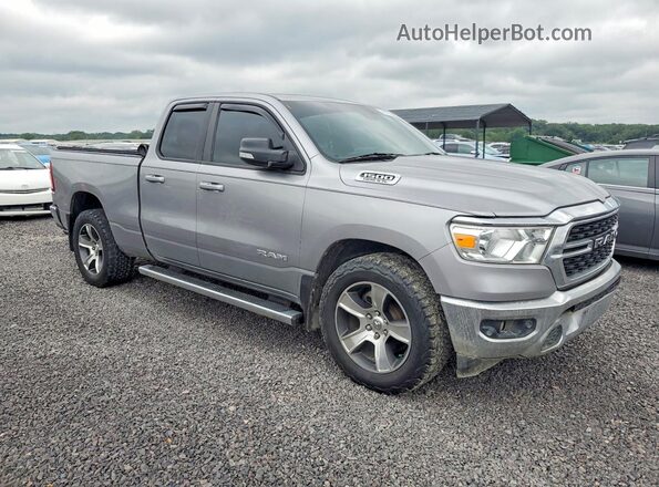 1C6RREBT6NN218964 2022 RAM 1500 Серебряный Вид спереди
