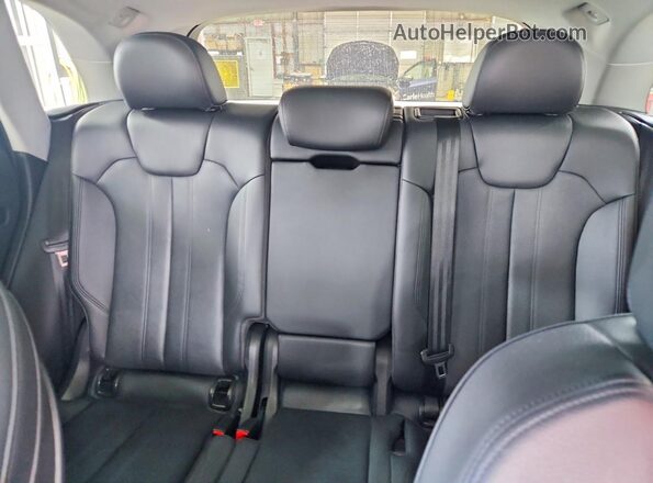 WA1BNAFY7J2178694 2018 AUDI Q5 Blue Rear interior view