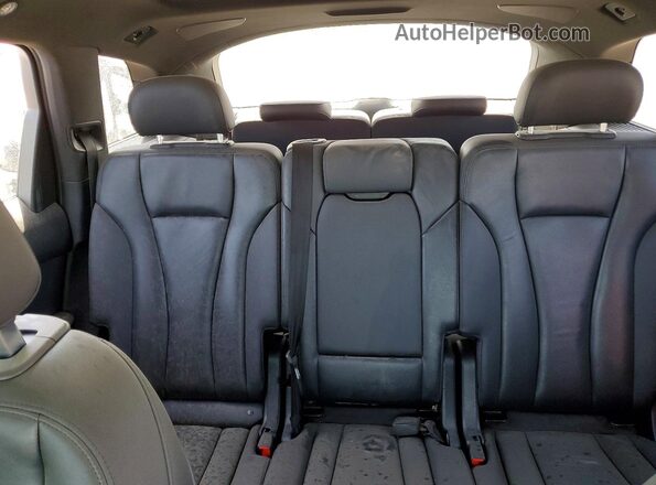 WA1LXAF74LD002277 2020 AUDI Q7 Black Вид задньої частини салону