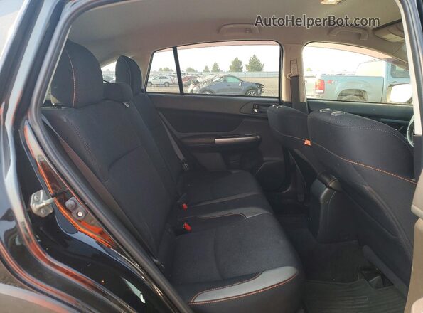 JF2GPADC2H8228357 2017 SUBARU CROSSTREK Black Widok wnętrza z tyłu
