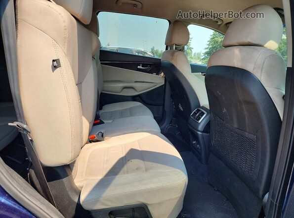 5XYPGDA34JG343643 2018 KIA SORENTO Blue Engine compartment view