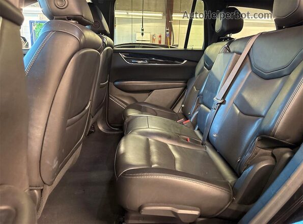 1GYKPCRS0NZ105757 2022 CADILLAC XT6 Black Vista interior delantera