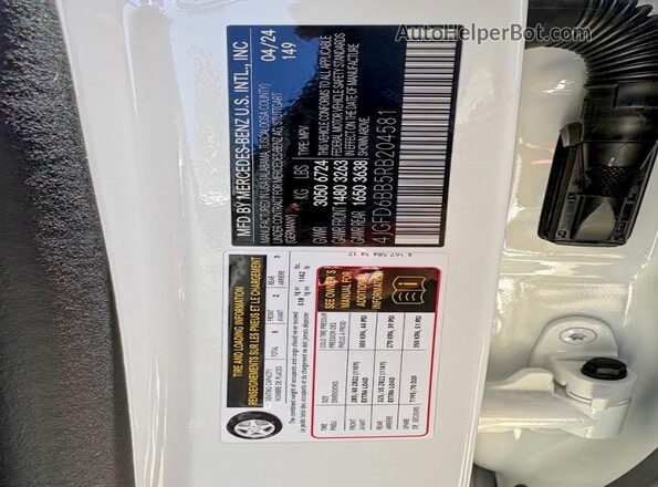 4JGFD6BB5RB204581 2024 MERCEDES-BENZ GLE White Rear interior view