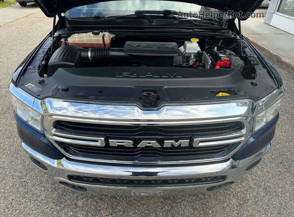 1C6RRFFG7KN917454 2019 RAM 1500 Blue წინა სალონის ხედი