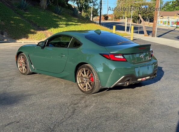 JF1ZNBM17S8750724 2025 TOYOTA GR86 Green Front right