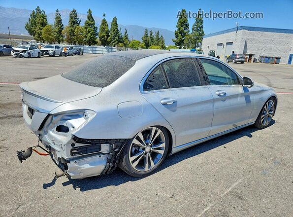 55SWF4HB3GU153276 2016 MERCEDES-BENZ C Серебряный Задняя правая четверть