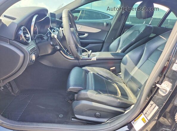 55SWF4HB4JU244371 2018 MERCEDES-BENZ C Black Вид салону спереду