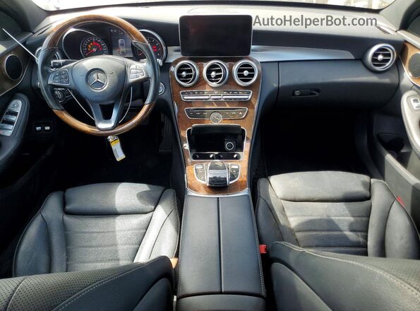 55SWF4HB8JU259634 2018 MERCEDES-BENZ C Серый Вид панели приборов