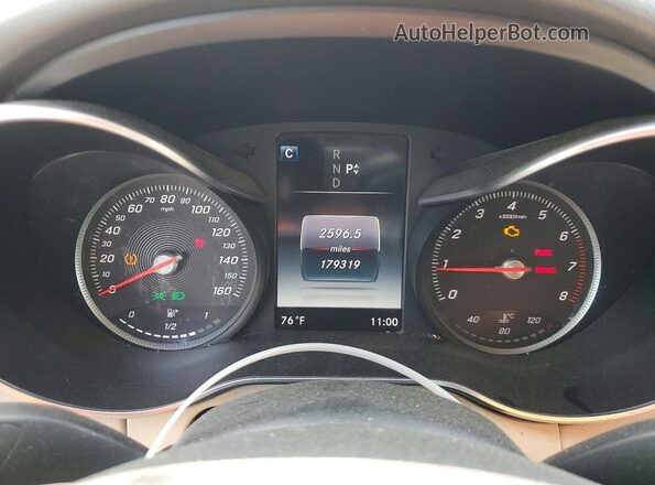 55SWF4JB0GU144092 2016 MERCEDES-BENZ C White Vista del cuadro de instrumentos