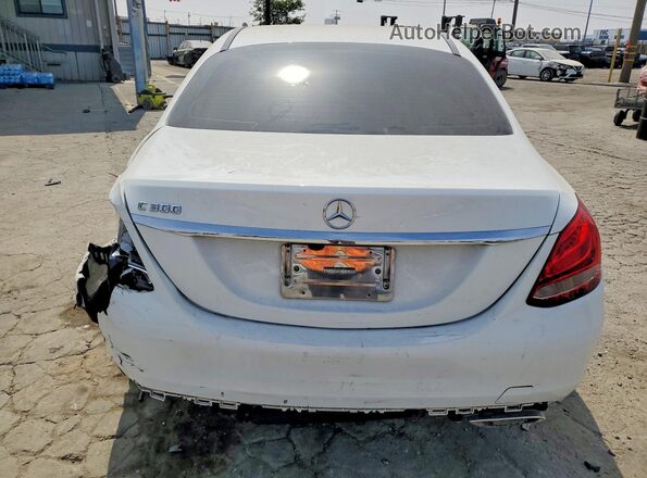 55SWF4JB0GU144092 2016 MERCEDES-BENZ C White Vista trasera