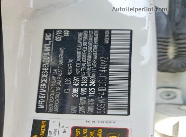 55SWF4JB0GU144092 2016 MERCEDES-BENZ C White Vista del compartimento del motor