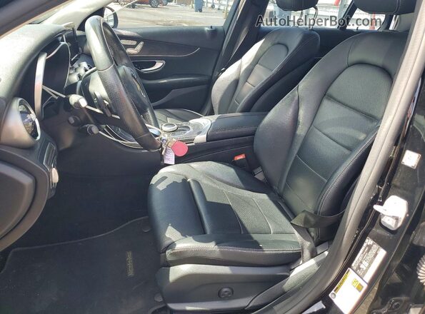 55SWF4JB0HU211095 2017 MERCEDES-BENZ C Черный Вид салона спереди