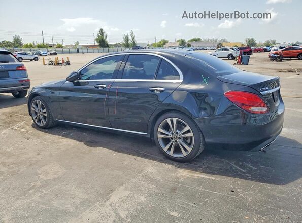 55SWF4JB0HU211095 2017 MERCEDES-BENZ C Черный Задняя левая четверть