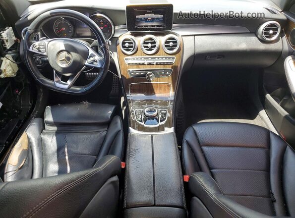 55SWF4JB0JU276454 2018 MERCEDES-BENZ C Black Widok deski rozdzielczej