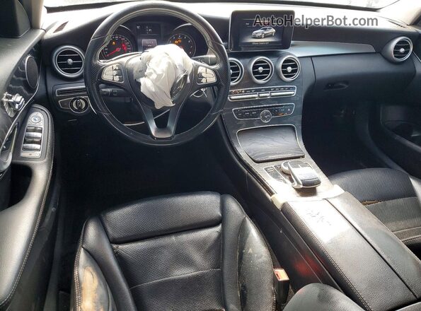 55SWF4JB1GU121341 2016 MERCEDES-BENZ C Black Dashboard view