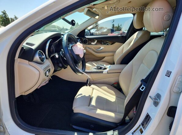 55SWF4JB1GU146367 2016 MERCEDES-BENZ C White Widok wnętrza z przodu