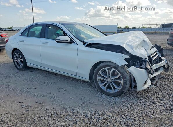 55SWF4JB1GU160706 2016 MERCEDES-BENZ C Белый Передняя правая четверть