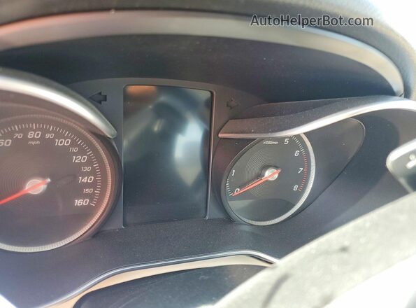 55SWF4JB1GU160706 2016 MERCEDES-BENZ C Белый Вид щитка приборов
