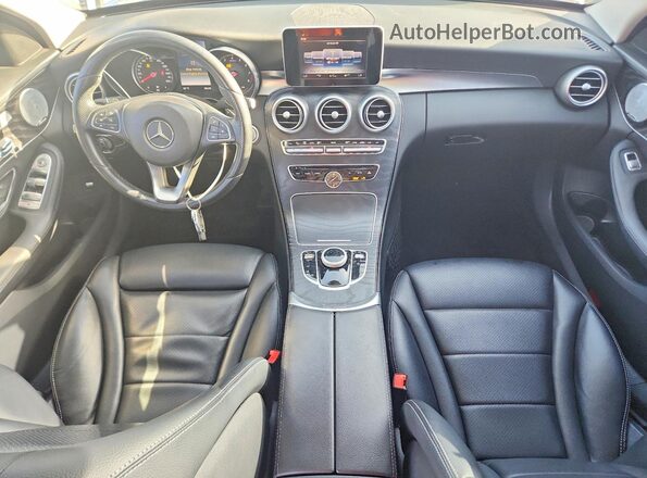 55SWF4JB1HU191441 2017 MERCEDES-BENZ C Blue Widok deski rozdzielczej