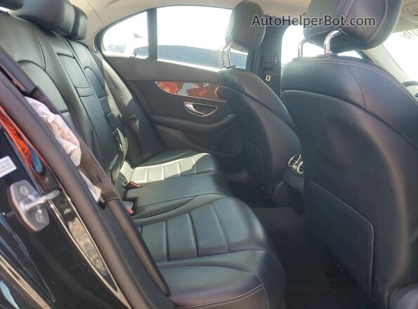 55SWF4JB1HU204236 2017 MERCEDES-BENZ C Black Հետևի նստատեղերի տեսք