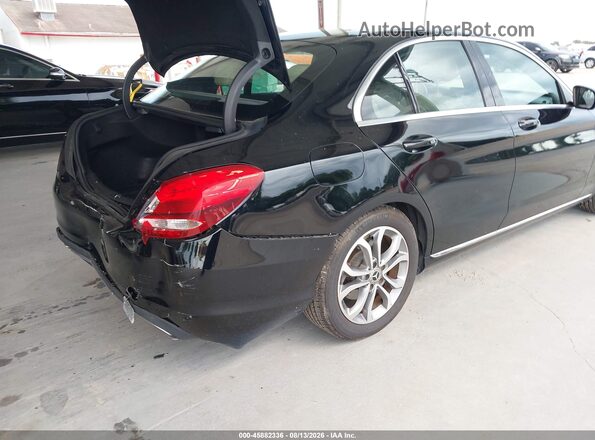 55SWF4JB1JU237355 2018 MERCEDES-BENZ C-CLASS Black Widok z przodu