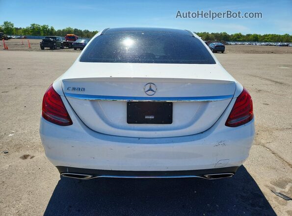 55SWF4JB2GU104497 2016 MERCEDES-BENZ C White Հետևի տեսք