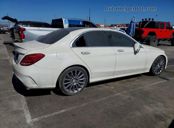 55SWF4JB2GU117847 2016 MERCEDES-BENZ C White Հետևի աջ