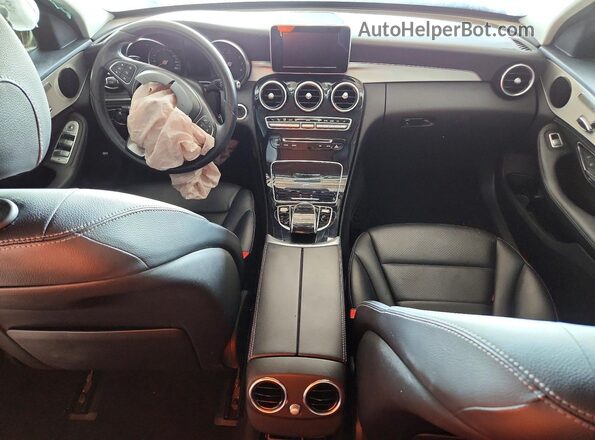 55SWF4JB2GU127990 2016 MERCEDES-BENZ C Black Вид панелі приладів