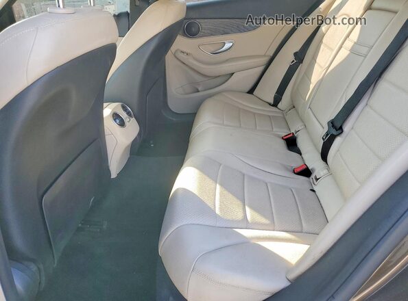 55SWF4JB2HU228125 2017 MERCEDES-BENZ C Tan Вид задніх сидінь