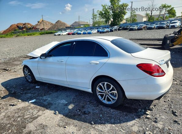 55SWF4JB2HU233681 2017 MERCEDES-BENZ C White Trasero izquierdo