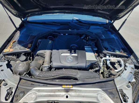 55SWF4JB2JU273880 2018 MERCEDES-BENZ C Black Вид задньої частини салону