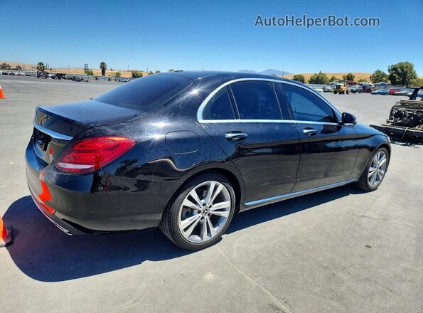55SWF4JB2JU273880 2018 MERCEDES-BENZ C Black Задня права чверть