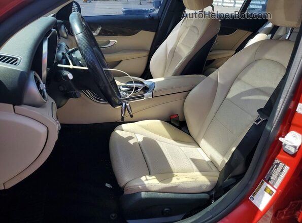 55SWF4JB3GU123995 2016 MERCEDES-BENZ C Красный Вид салона спереди