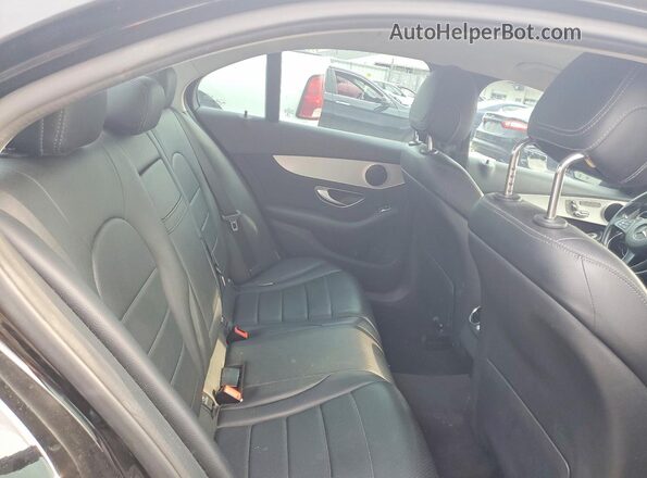 55SWF4JB3GU160433 2016 MERCEDES-BENZ C Black Vista de los asientos traseros