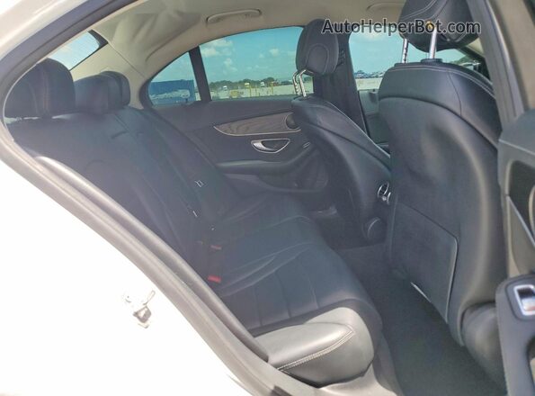 55SWF4JB3GU170234 2016 MERCEDES-BENZ C White Widok tylnych siedzeń