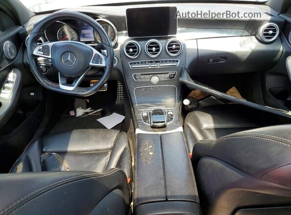 55SWF4JB3HU194552 2017 MERCEDES-BENZ C Black Widok deski rozdzielczej