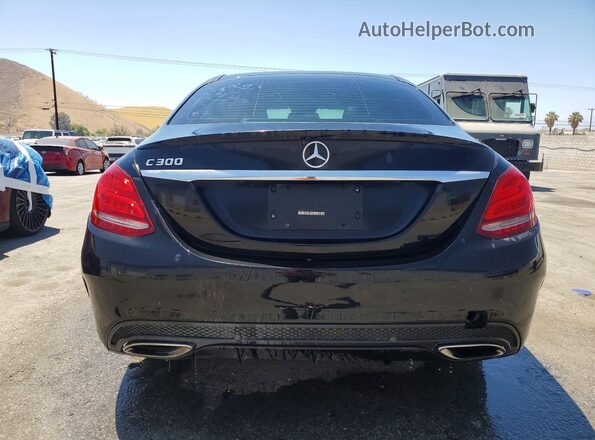 55SWF4JB3HU194552 2017 MERCEDES-BENZ C Black Widok z tyłu
