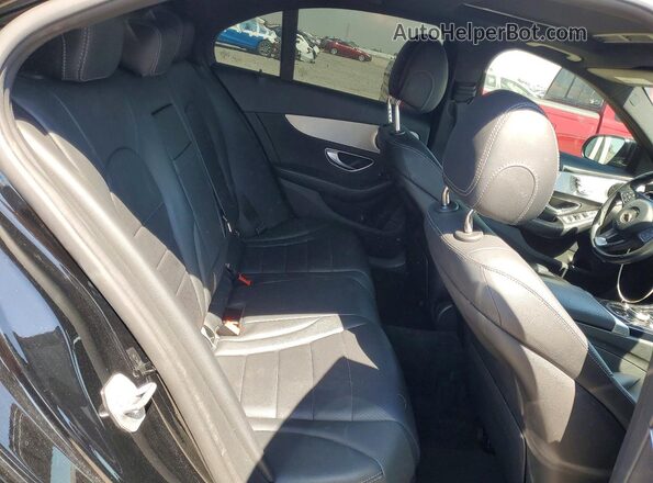 55SWF4JB3JU234862 2018 MERCEDES-BENZ C Black Vista de los asientos traseros