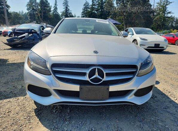 55SWF4JB3JU257591 2018 MERCEDES-BENZ C Silver Widok z przodu