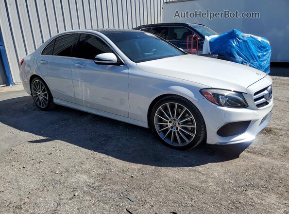 55SWF4JB4GU132656 2016 MERCEDES-BENZ C White Передня права чверть